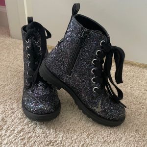 Tucker and rate boots